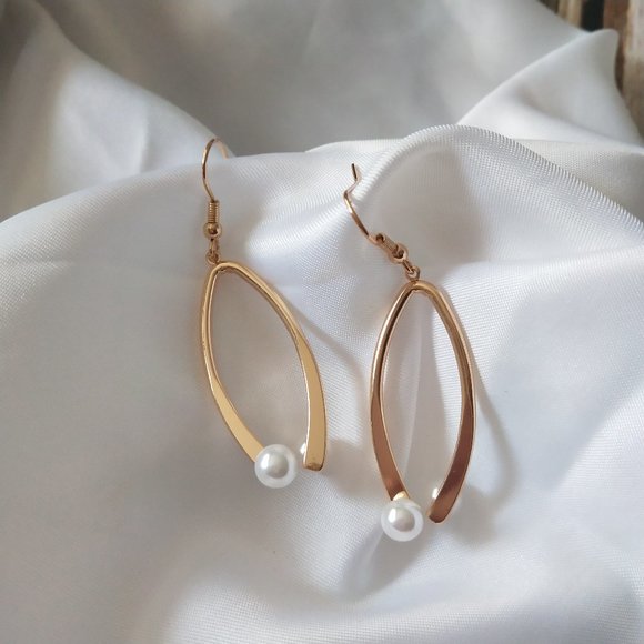 Lagom Studio Jewelry - Faux Pearl Metal Drop Earrings